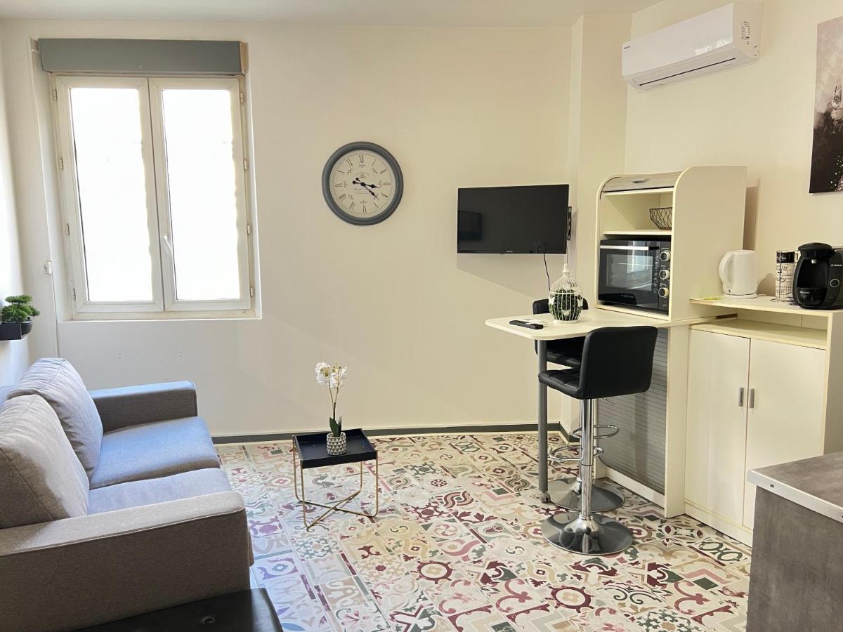 Apartament La Cachette De L'Horloge - Ac Clim - Wifi - 100M Palais Des Papes Awinion Zewnętrze zdjęcie